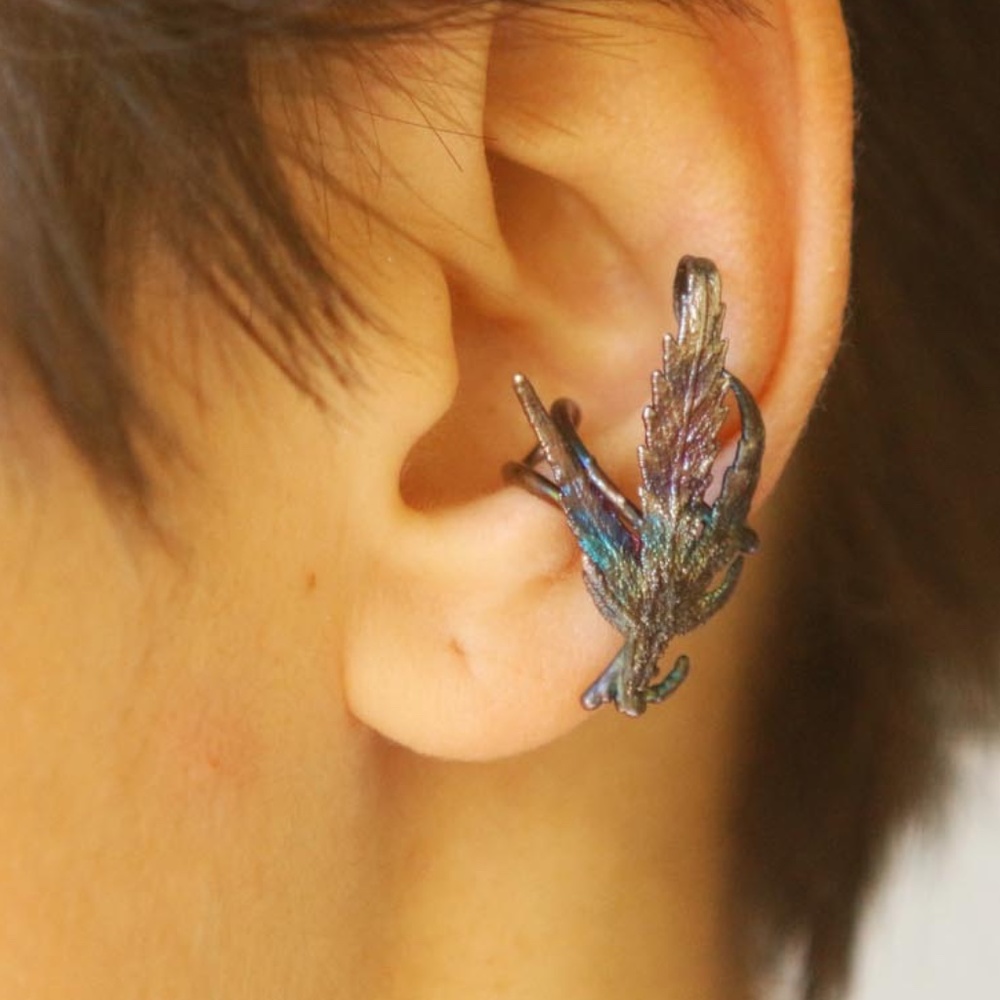 Cuff in silver,Cannabis